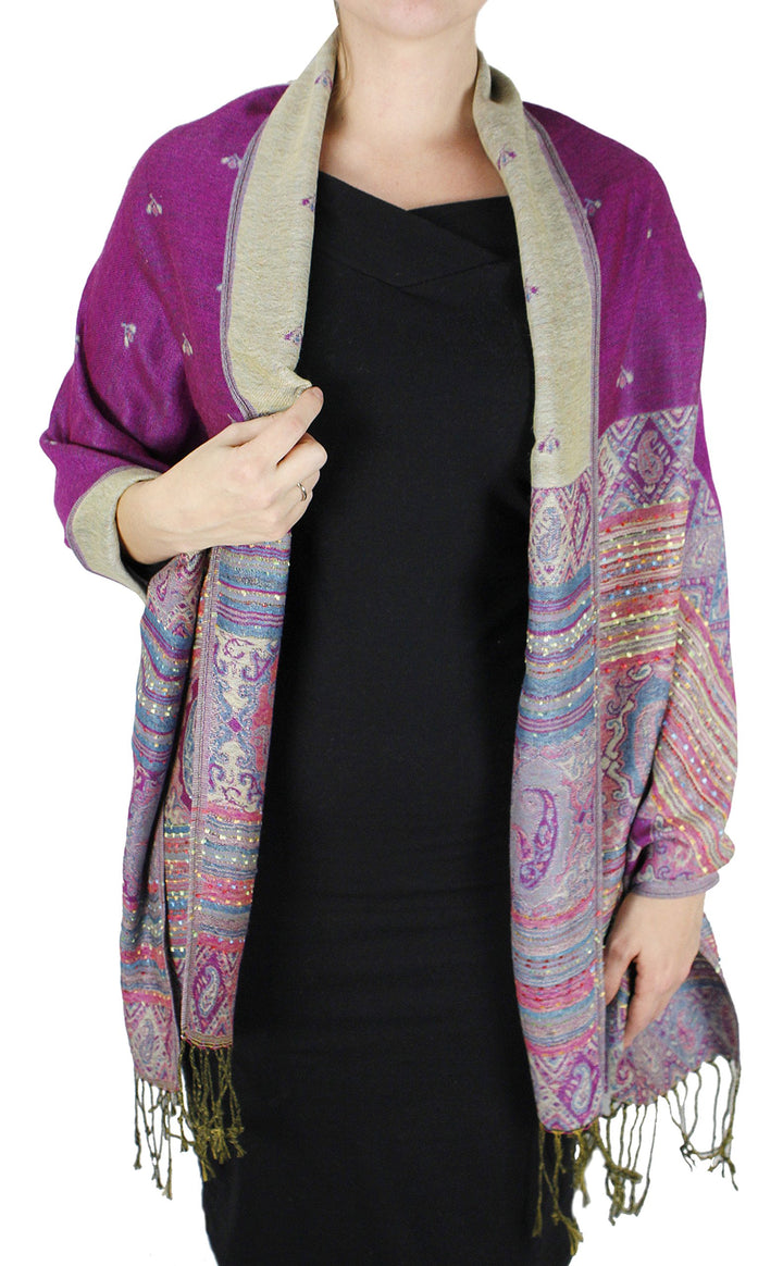 Fuchsia pashmina shawl with a reversible bohemian tribal border design.