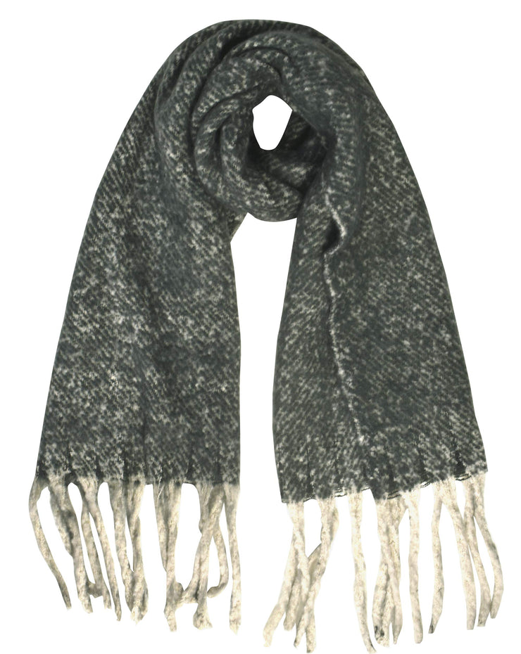 B8986-Solid-Scarves-Chunky-DGreen-OS