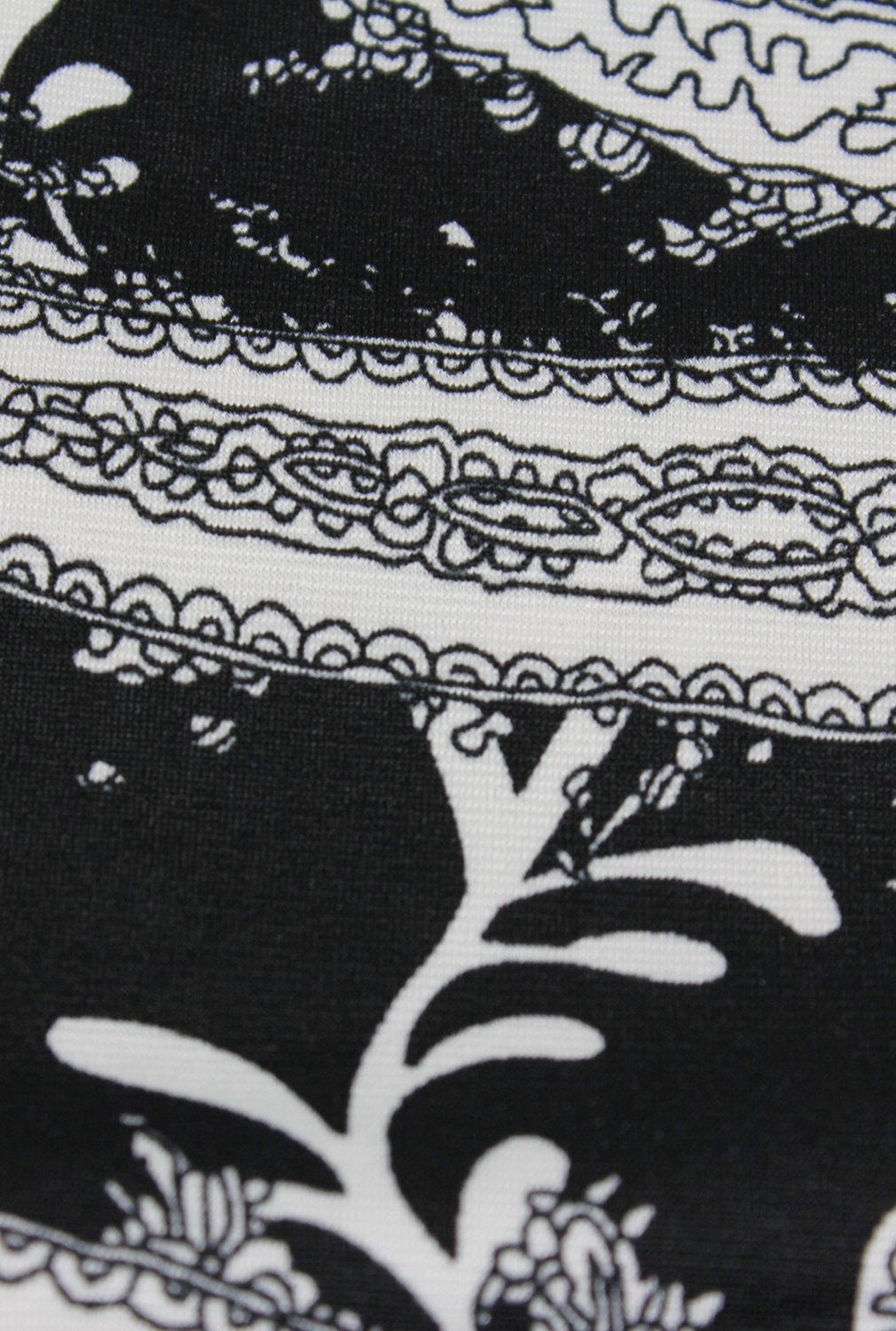 Paisley Print Sleeveless Scoop Neck Maxi Dress