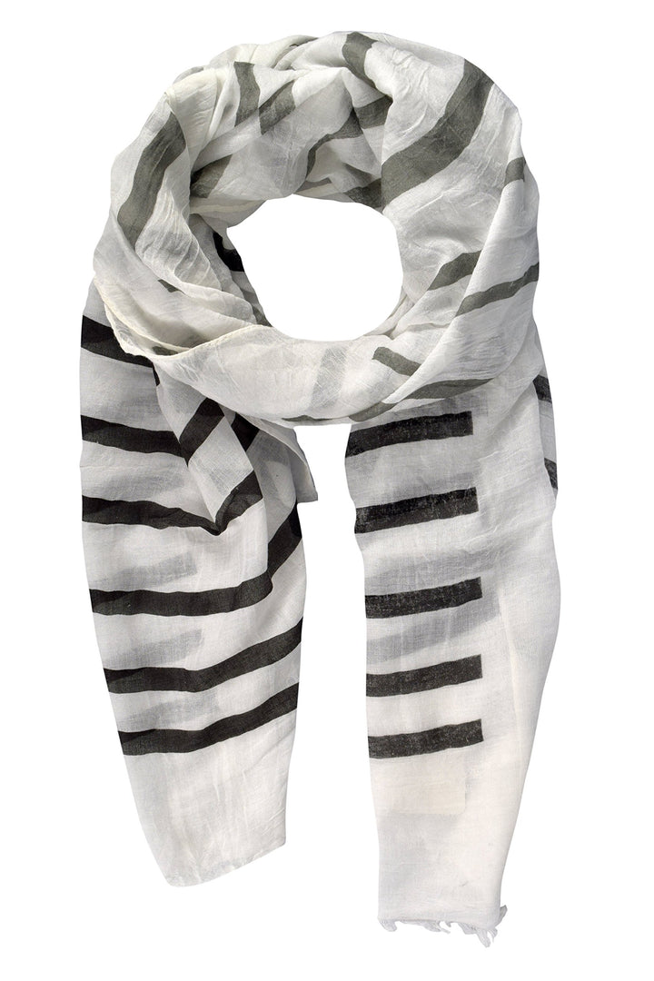 A5285-Stripe-EyeFringe-Scarf-Black-KL