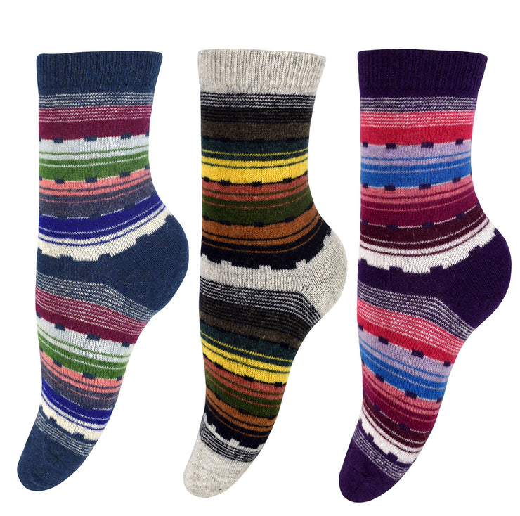 B1017-Striped-Socks-