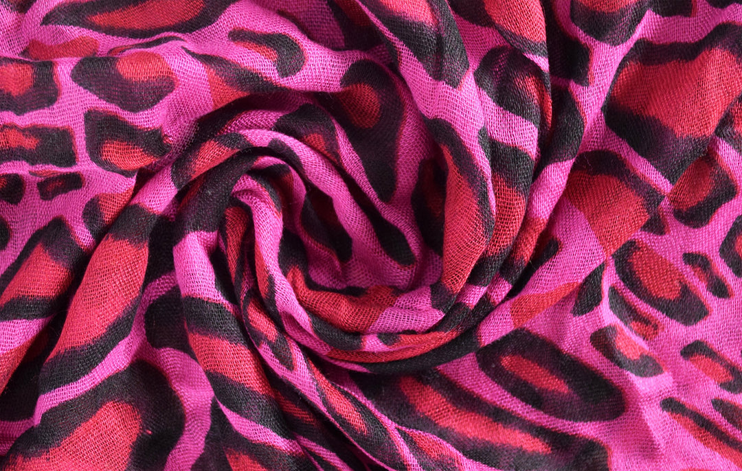 Giraffe Print Animal Pashmina Shawl